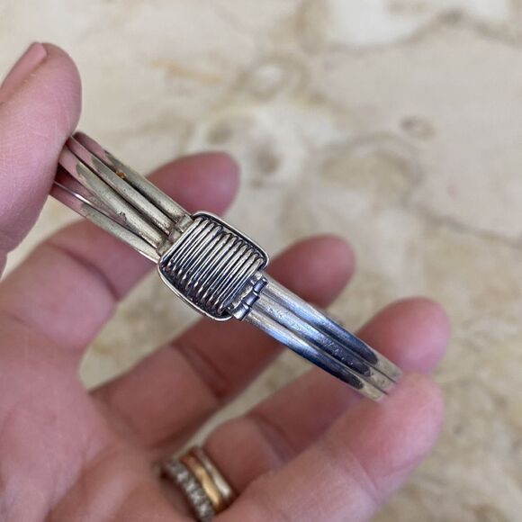 925 Sterling Silver Vintage 2 Knot 6 Strand Elephant Hair Style Bracelet - Picture 7 of 11